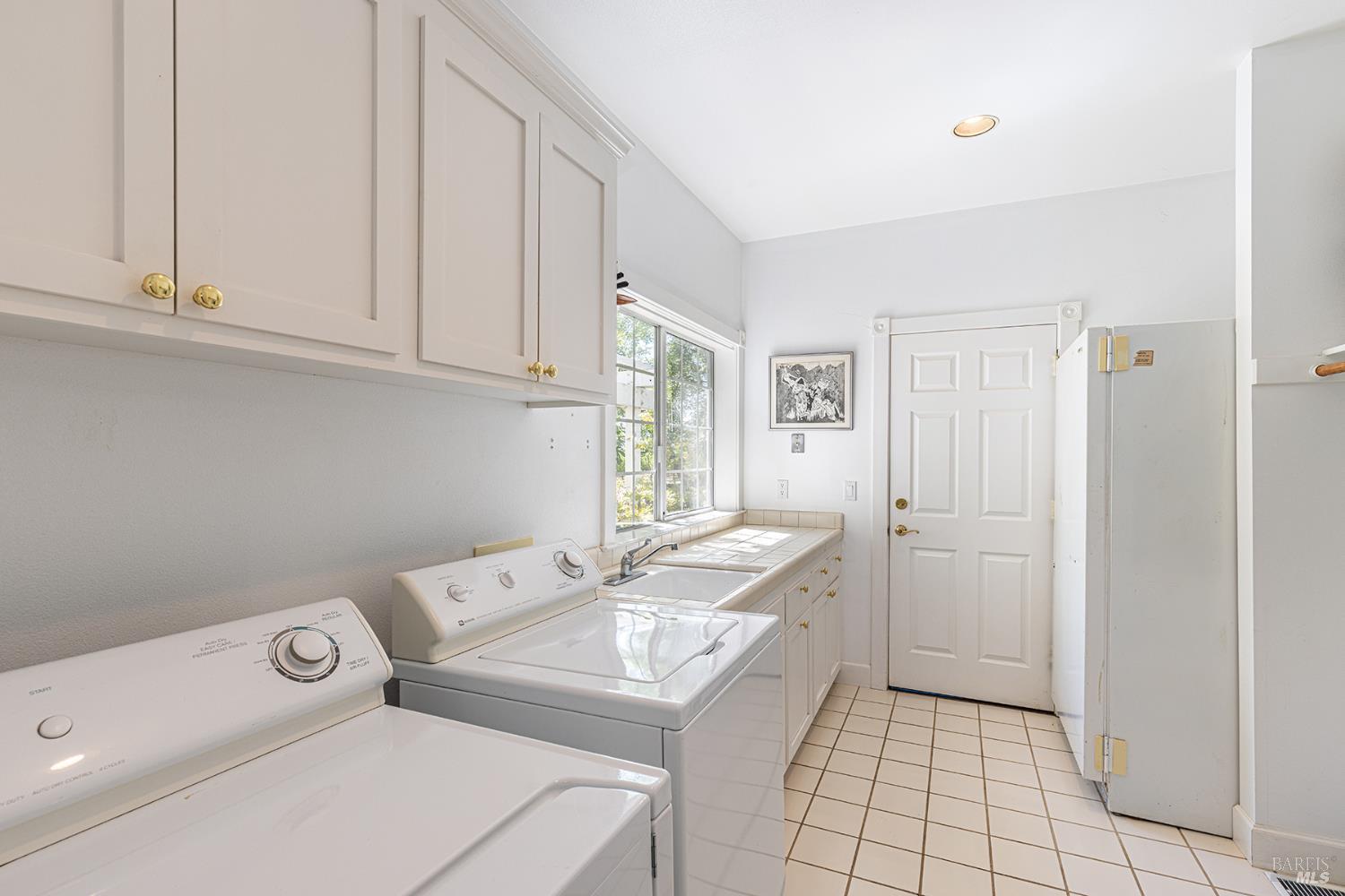 Detail Gallery Image 42 of 49 For 1650 Aetna Springs Ln, Pope Valley,  CA 94567 - 3 Beds | 2/1 Baths