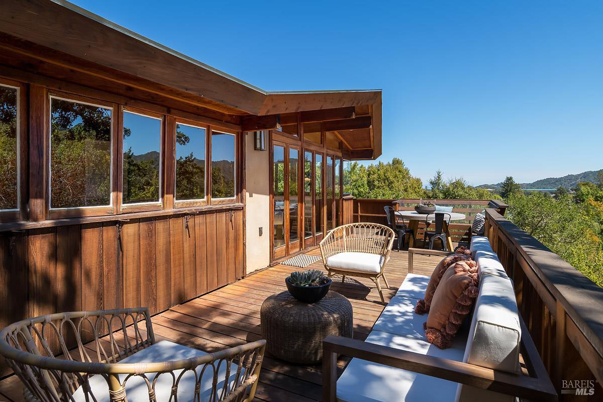 Detail Gallery Image 42 of 52 For 12 Indian Rd, San Rafael,  CA 94903 - 3 Beds | 1 Baths