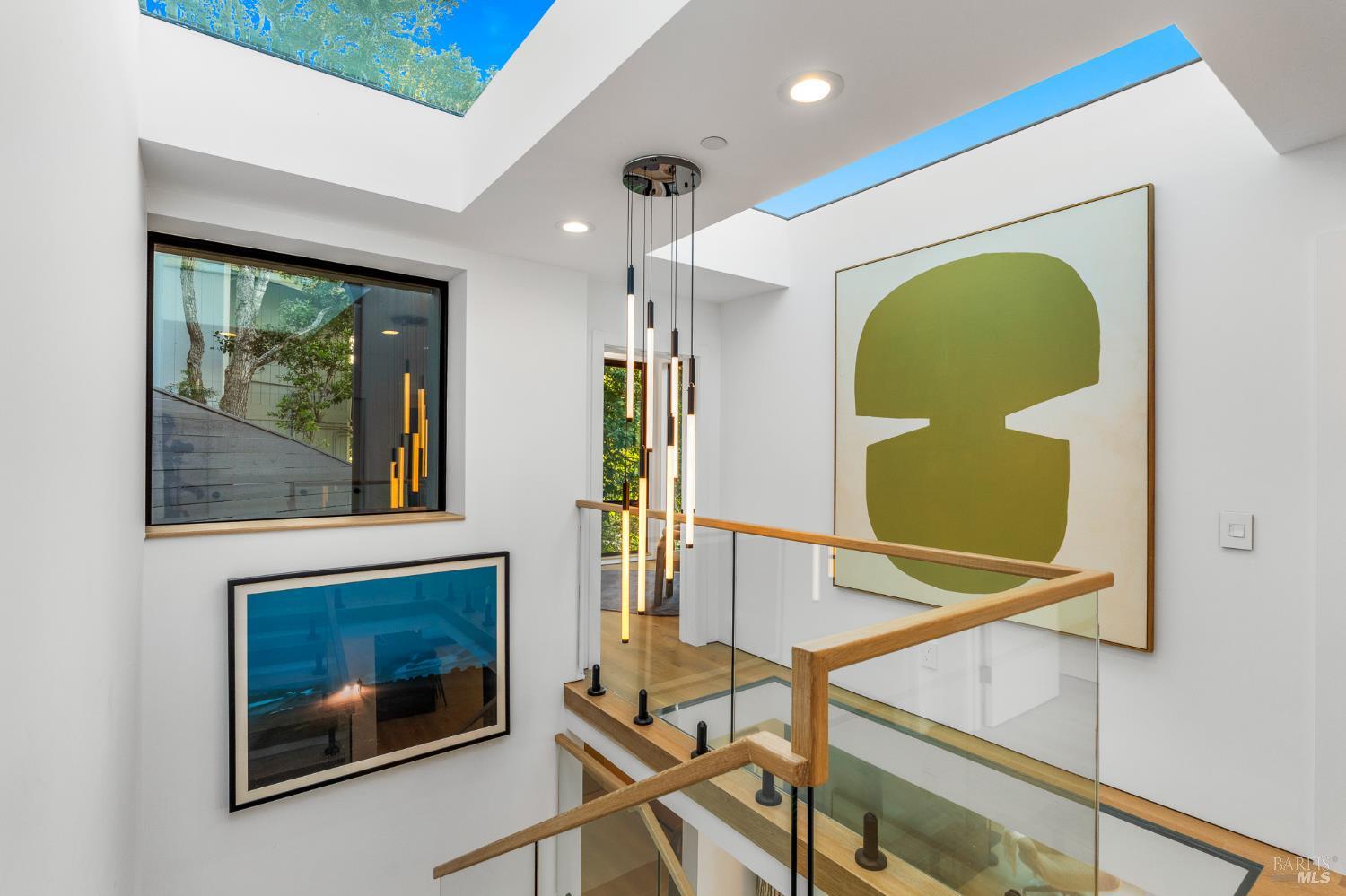 Detail Gallery Image 34 of 61 For 975 Greenhill Rd, Mill Valley,  CA 94941 - 4 Beds | 2/1 Baths