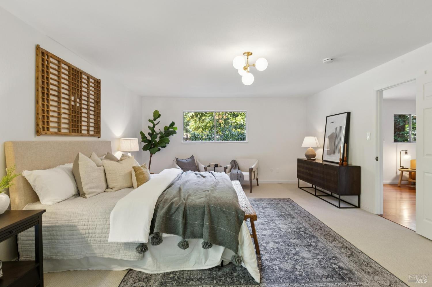 Detail Gallery Image 29 of 44 For 246 Madrone Ave, Larkspur,  CA 94939 - 4 Beds | 2 Baths