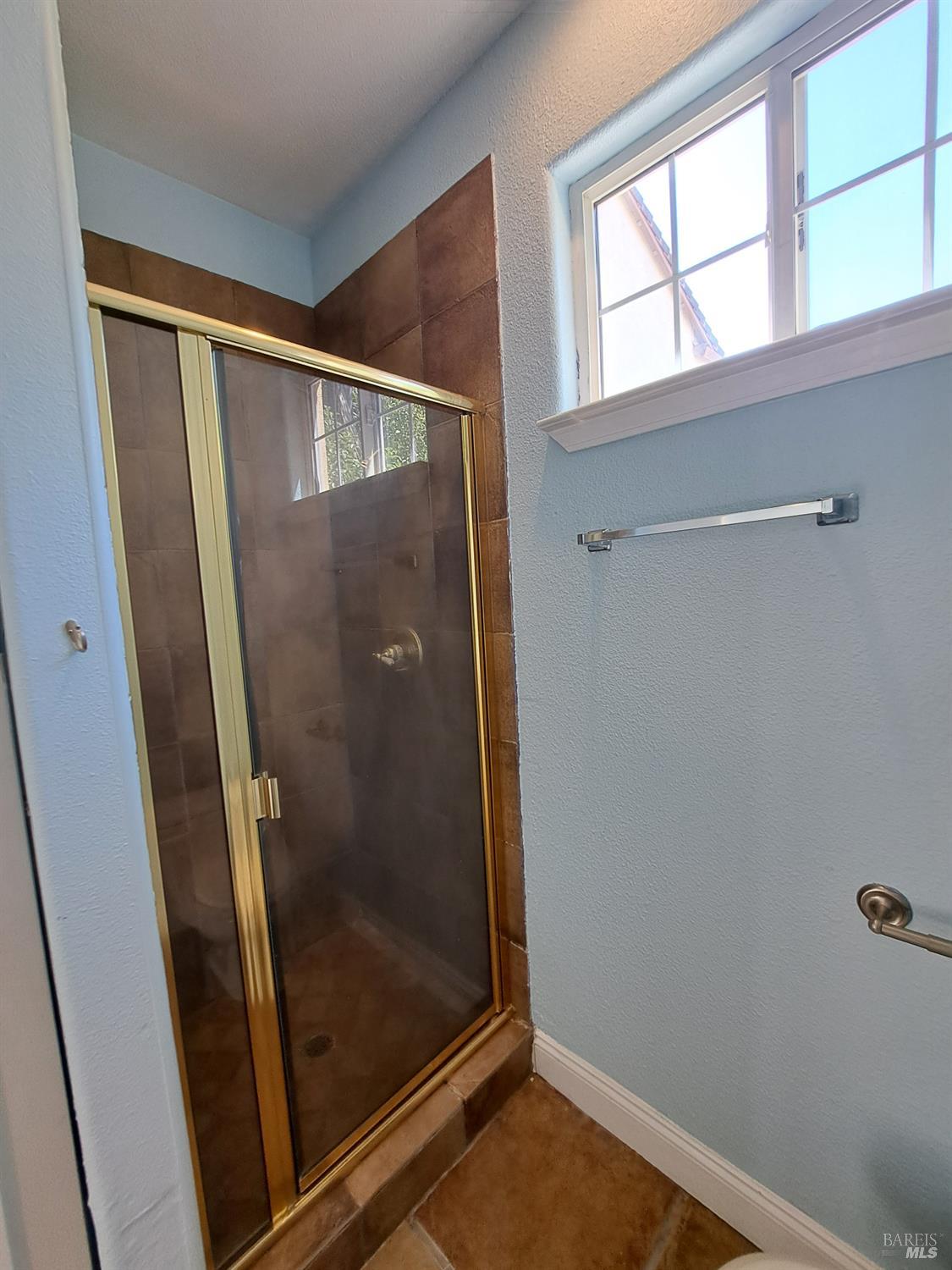 Detail Gallery Image 49 of 52 For 2000 Cliffwood Dr, Fairfield,  CA 94534 - 5 Beds | 4 Baths