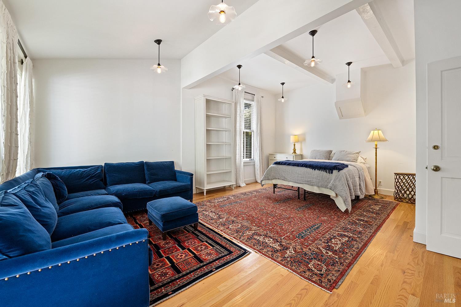 Detail Gallery Image 25 of 65 For 3949 Vine Hill Rd, Sebastopol,  CA 95472 - 5 Beds | 4 Baths