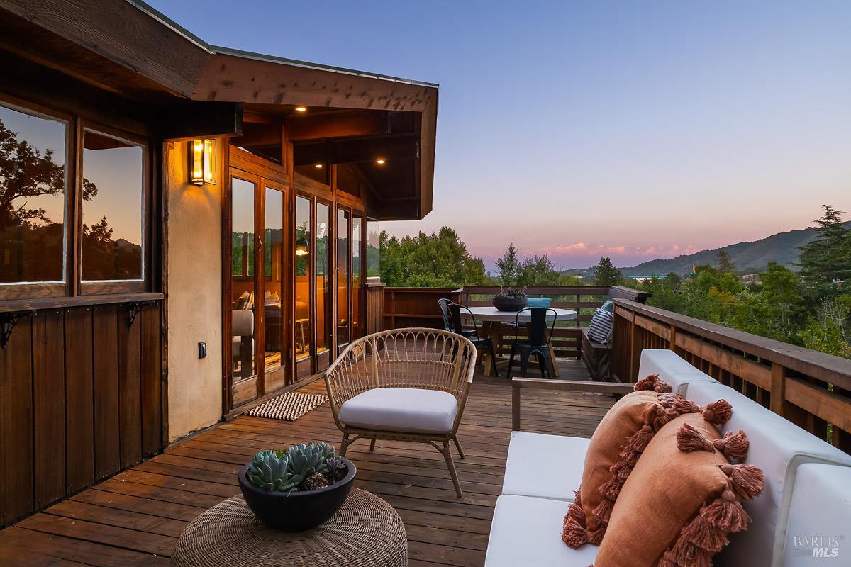 Detail Gallery Image 47 of 52 For 12 Indian Rd, San Rafael,  CA 94903 - 3 Beds | 1 Baths