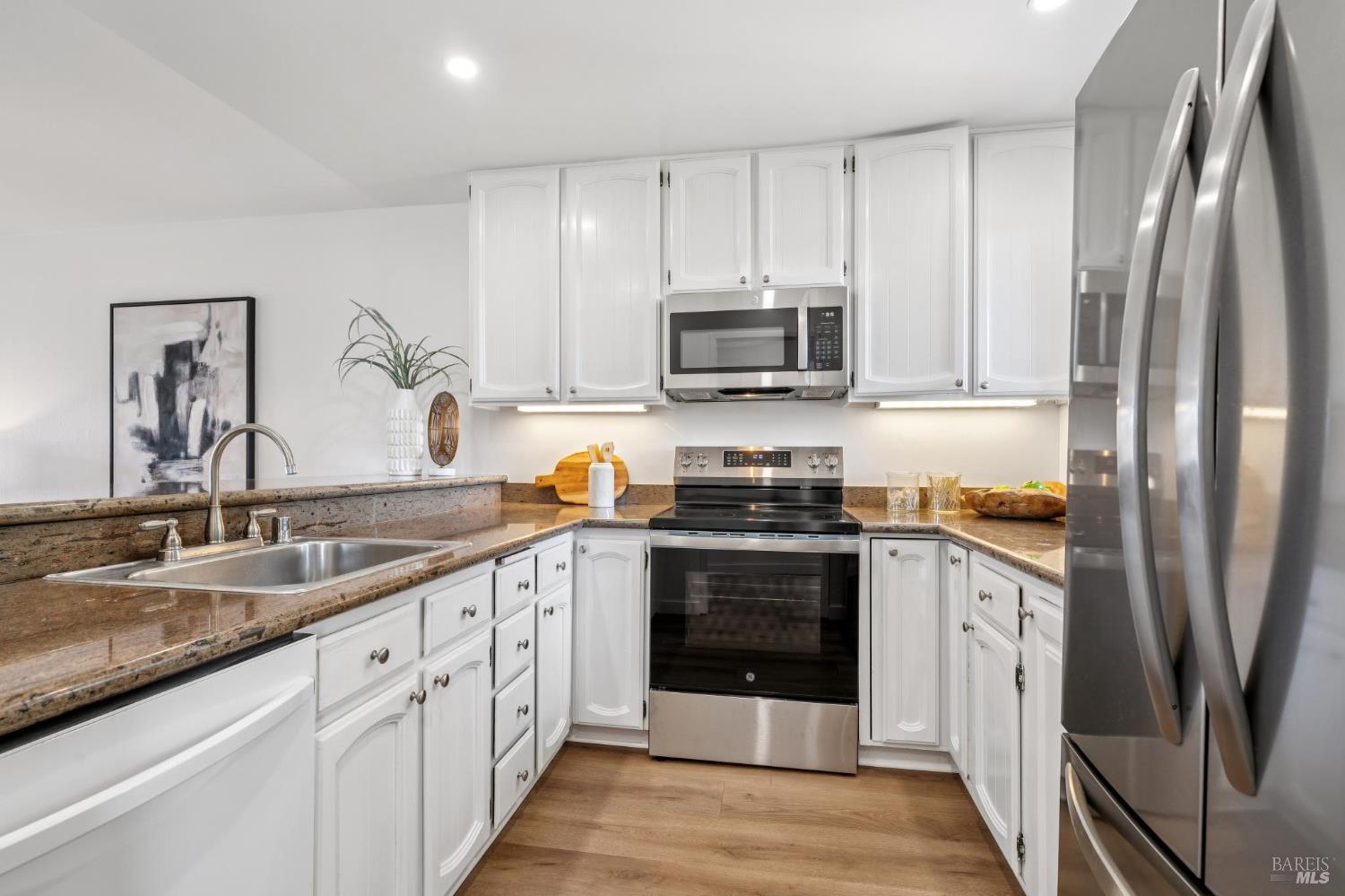 Detail Gallery Image 18 of 51 For 955 via Casitas Unkn, Greenbrae,  CA 94904 - 2 Beds | 2 Baths