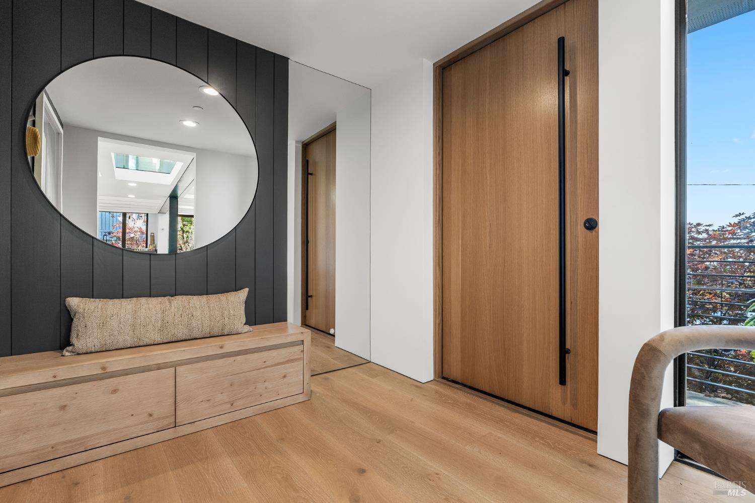 Detail Gallery Image 14 of 61 For 975 Greenhill Rd, Mill Valley,  CA 94941 - 4 Beds | 2/1 Baths