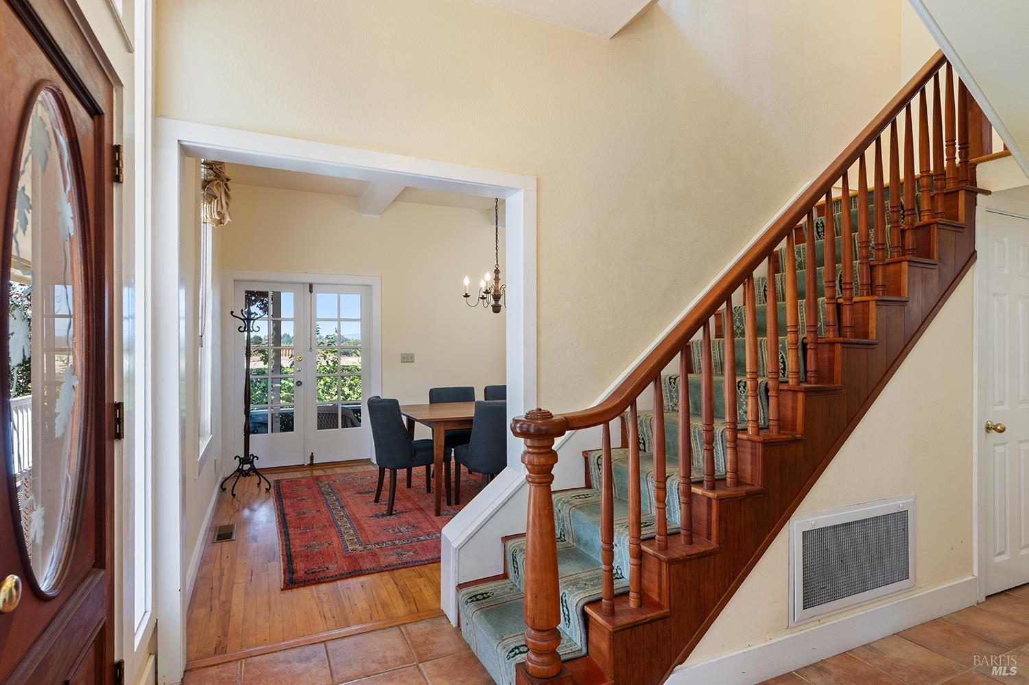 Detail Gallery Image 8 of 65 For 3949 Vine Hill Rd, Sebastopol,  CA 95472 - 5 Beds | 4 Baths