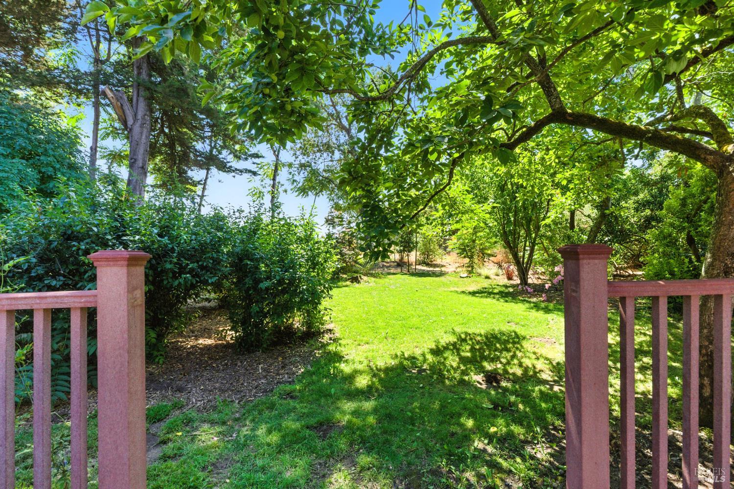 Detail Gallery Image 11 of 63 For 6750 Petaluma Hill Rd, Penngrove,  CA 94951 - 3 Beds | 2 Baths