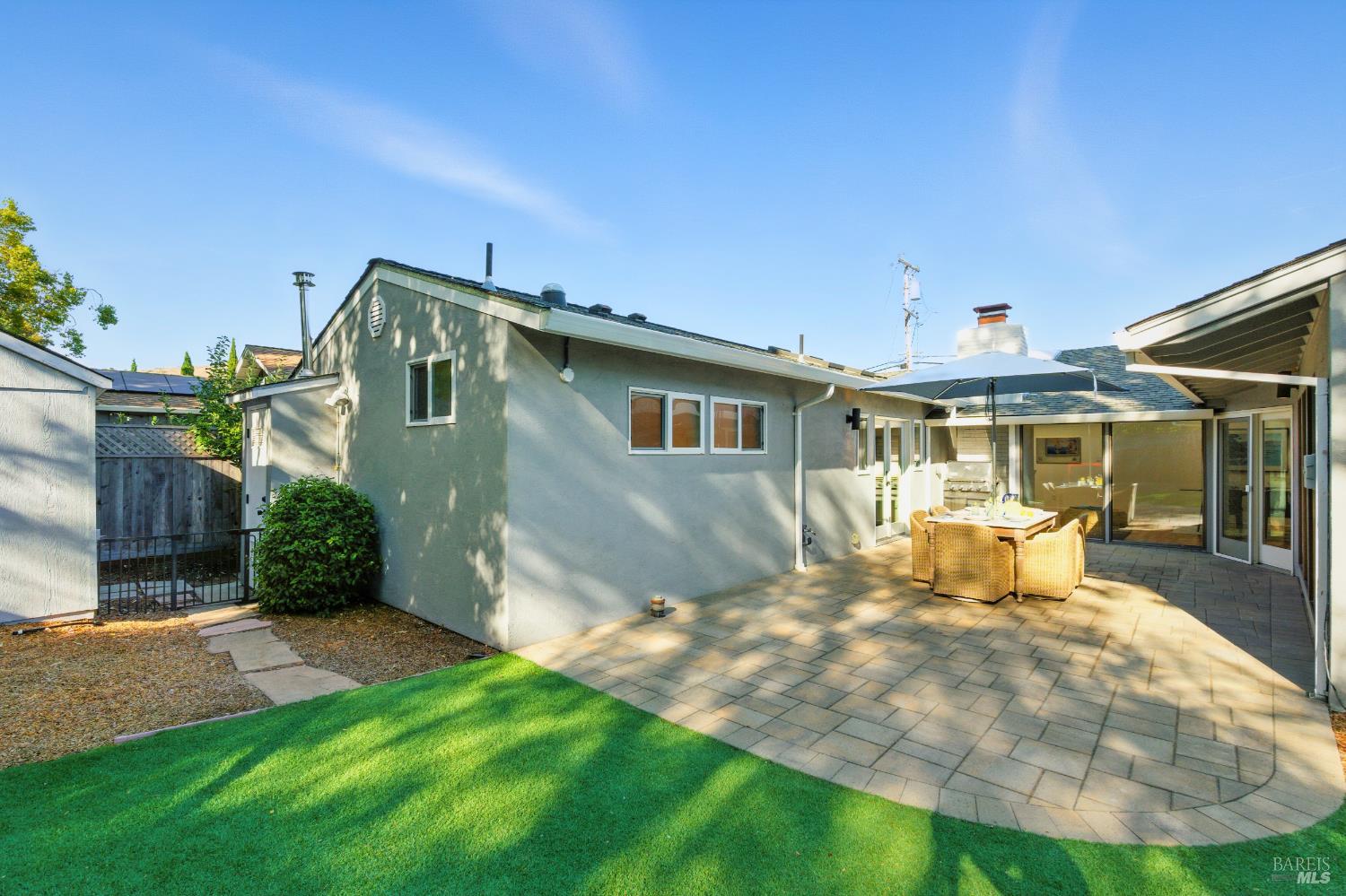 Detail Gallery Image 71 of 99 For 107 Blackfield Dr, Tiburon,  CA 94920 - 5 Beds | 3 Baths