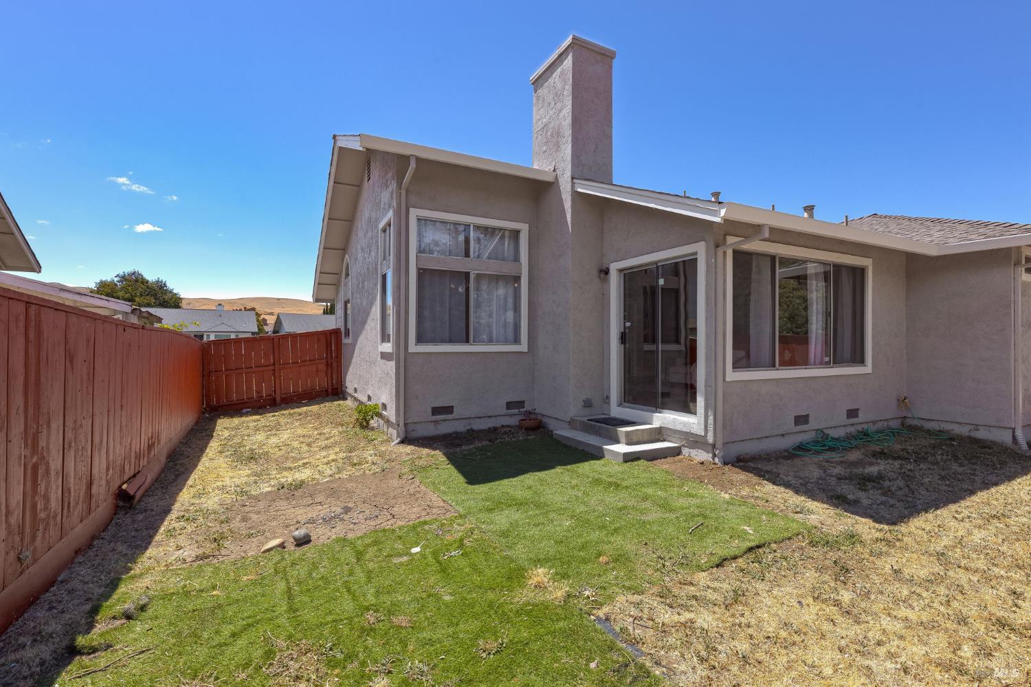 Detail Gallery Image 37 of 37 For 828 Stoneridge Cir, Fairfield,  CA 94534 - 3 Beds | 2 Baths