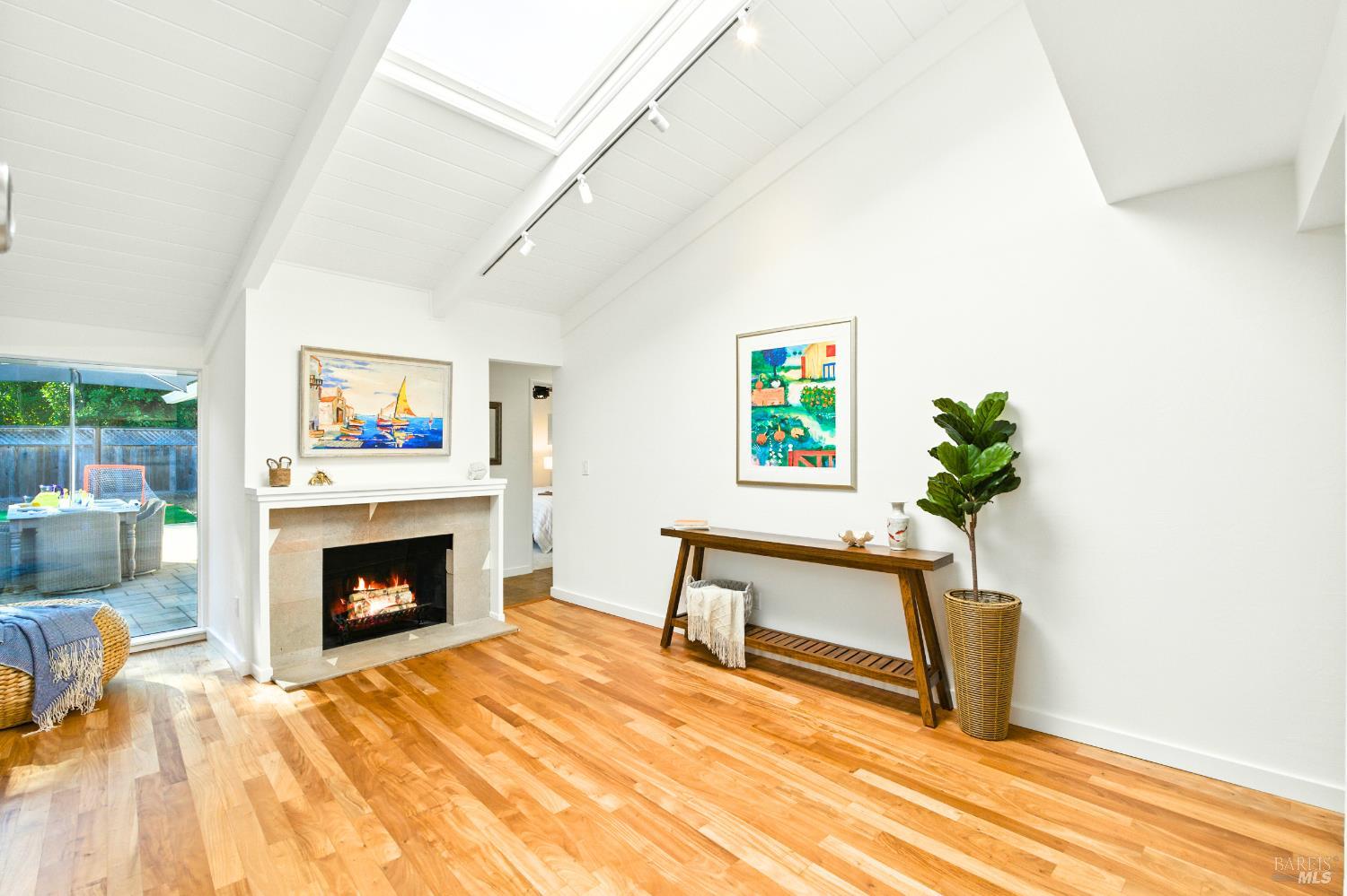 Detail Gallery Image 39 of 99 For 107 Blackfield Dr, Tiburon,  CA 94920 - 5 Beds | 3 Baths