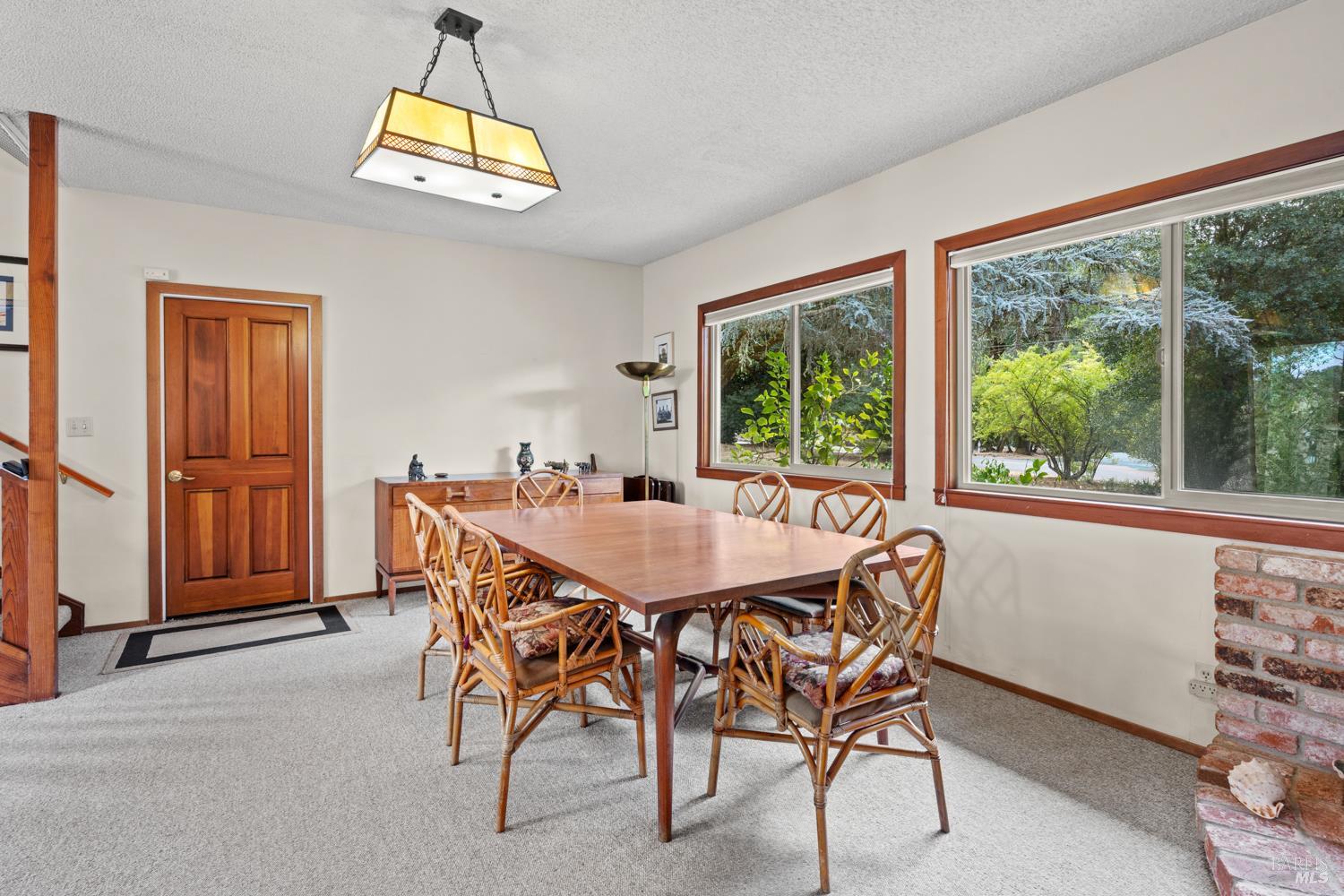 Detail Gallery Image 21 of 49 For 1500 Deerwood Dr, Ukiah,  CA 95482 - 3 Beds | 3 Baths