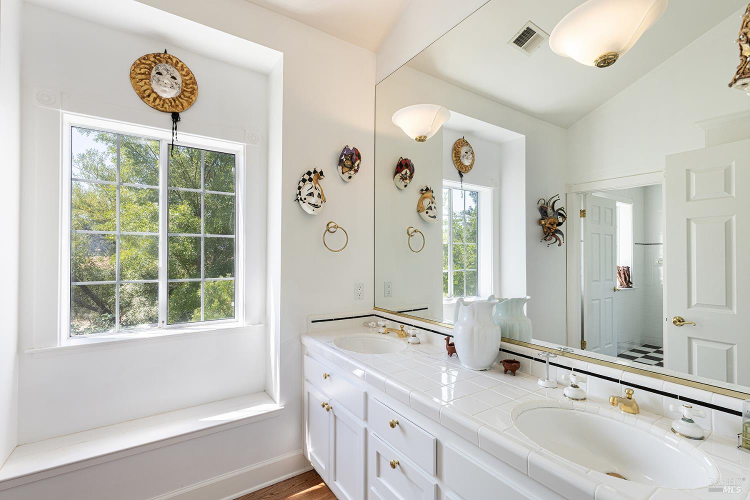 Detail Gallery Image 41 of 49 For 1650 Aetna Springs Ln, Pope Valley,  CA 94567 - 3 Beds | 2/1 Baths