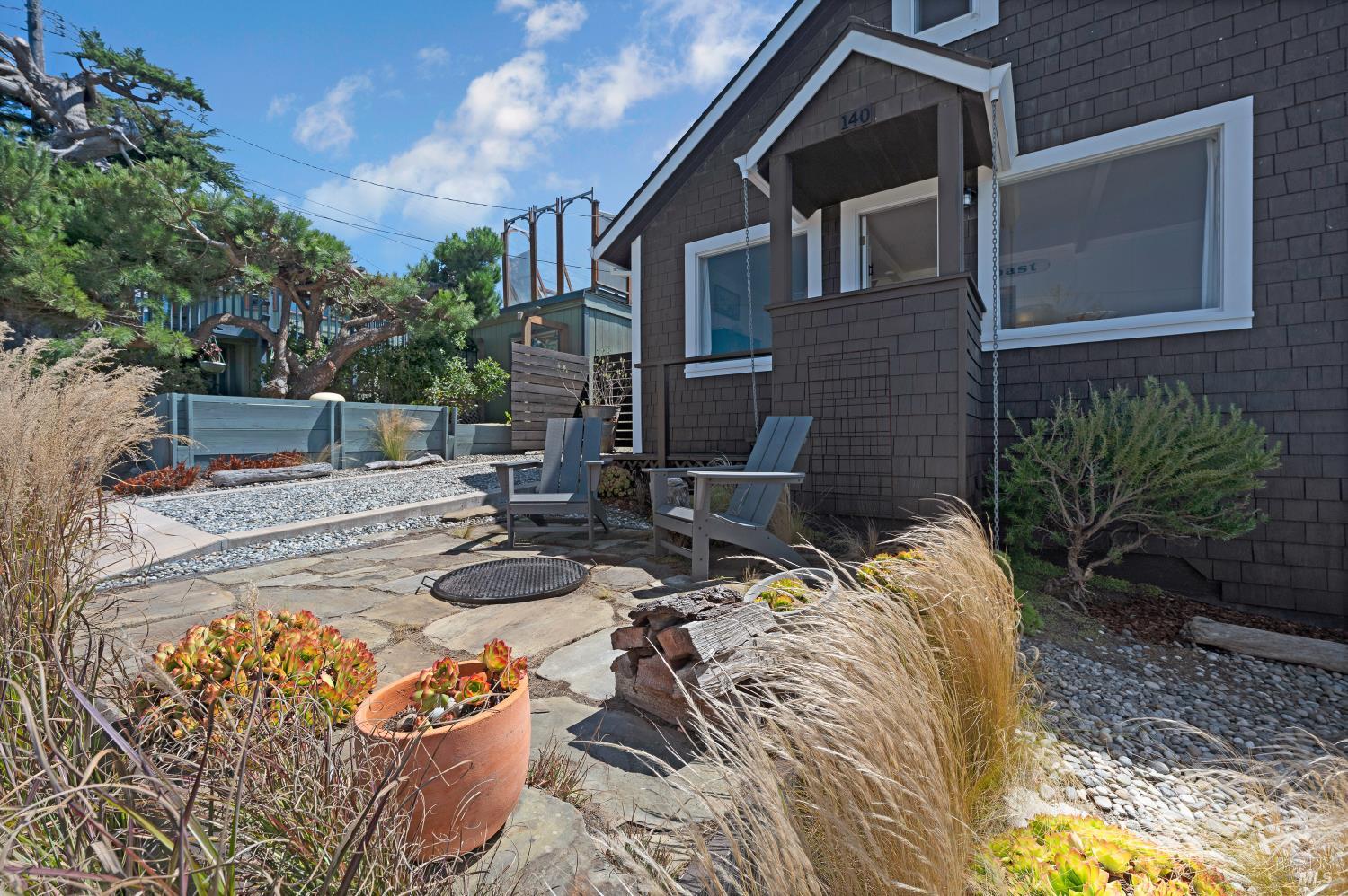 Detail Gallery Image 7 of 33 For 140 Kent Ave, Bodega Bay,  CA 94923 - 1 Beds | 1 Baths