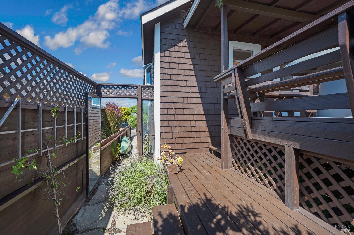 Detail Gallery Image 13 of 33 For 140 Kent Ave, Bodega Bay,  CA 94923 - 1 Beds | 1 Baths