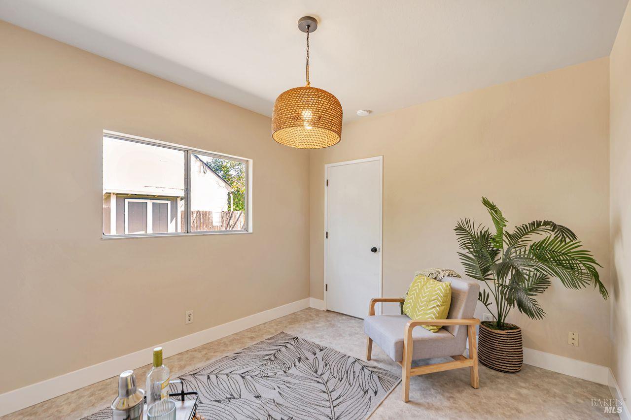 Detail Gallery Image 19 of 47 For 1021 Butler Ave, Santa Rosa,  CA 95407 - – Beds | – Baths