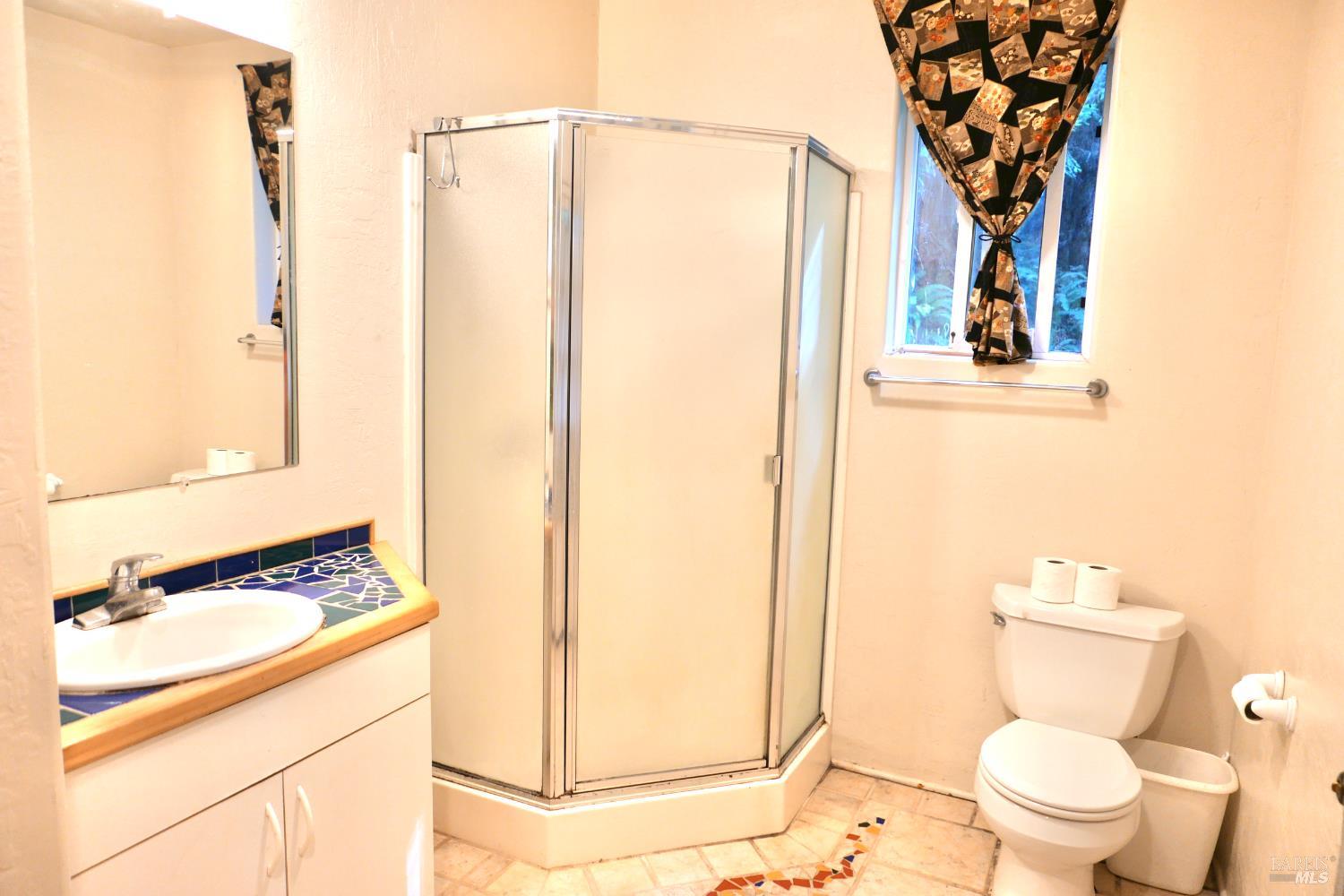 Detail Gallery Image 10 of 39 For 32000 Airport Rd, Fort Bragg,  CA 95437 - 2 Beds | 3 Baths