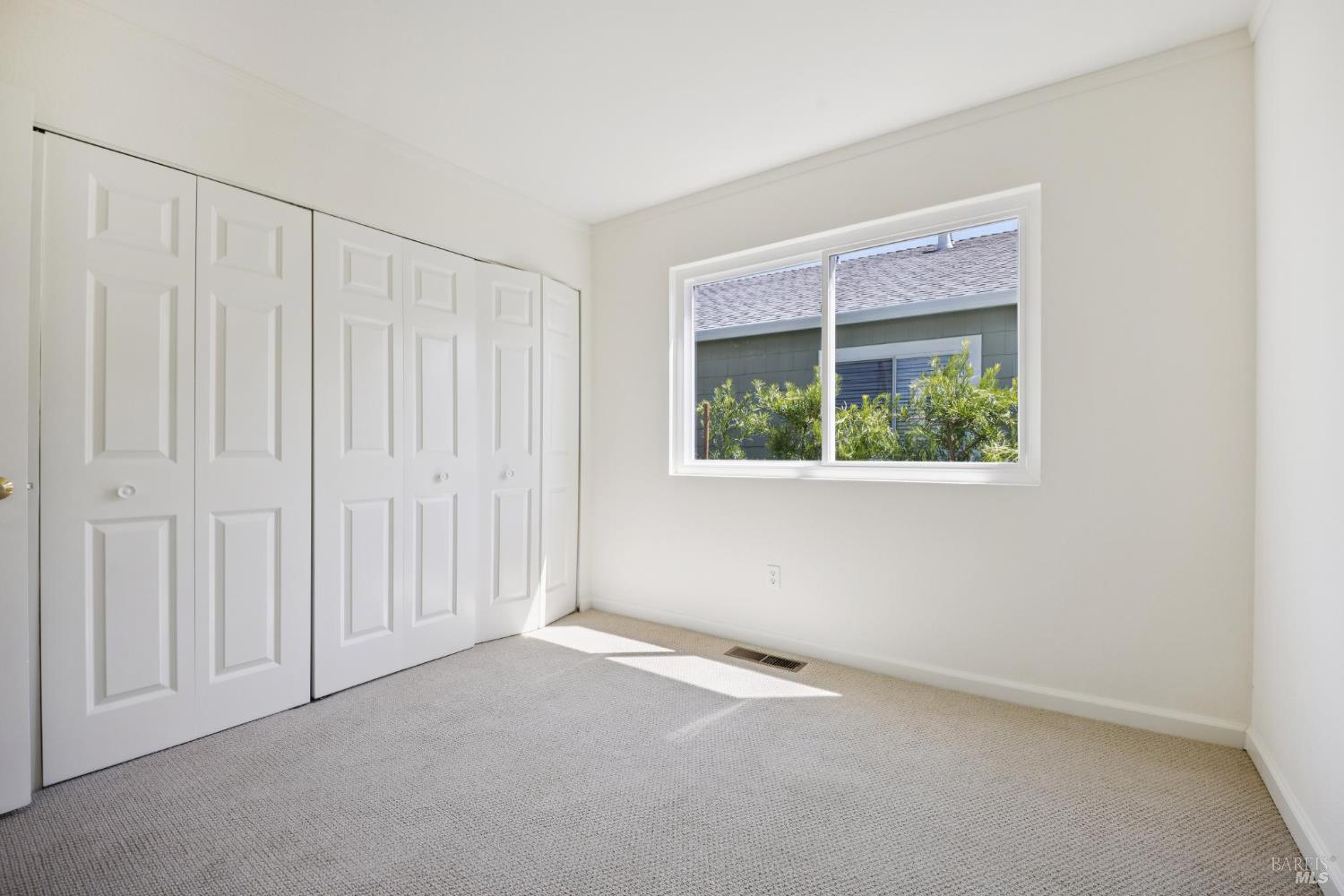 Detail Gallery Image 32 of 59 For 28 Caribe Isle, Novato,  CA 94949 - 4 Beds | 3 Baths