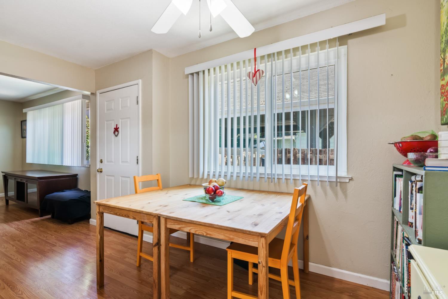 Detail Gallery Image 22 of 28 For 434 E H St, Benicia,  CA 94510 - – Beds | – Baths