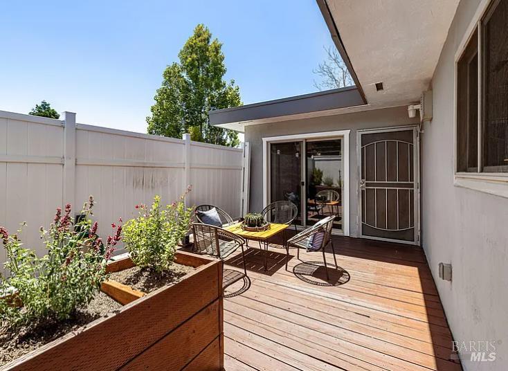 Detail Gallery Image 22 of 30 For 2021 Key Blvd, El Cerrito,  CA 94530 - – Beds | – Baths