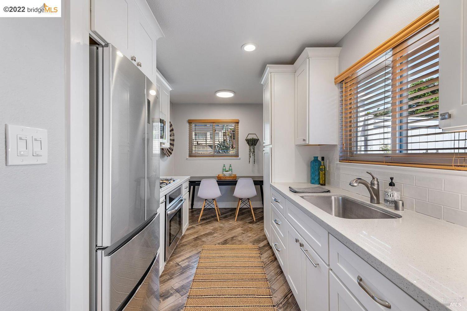 Detail Gallery Image 6 of 30 For 2021 Key Blvd, El Cerrito,  CA 94530 - – Beds | – Baths