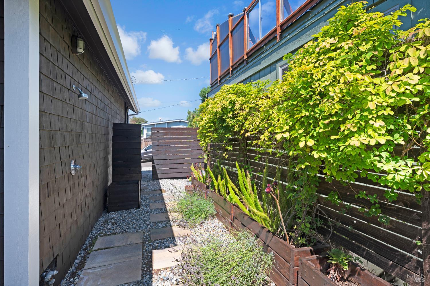 Detail Gallery Image 9 of 33 For 140 Kent Ave, Bodega Bay,  CA 94923 - 1 Beds | 1 Baths