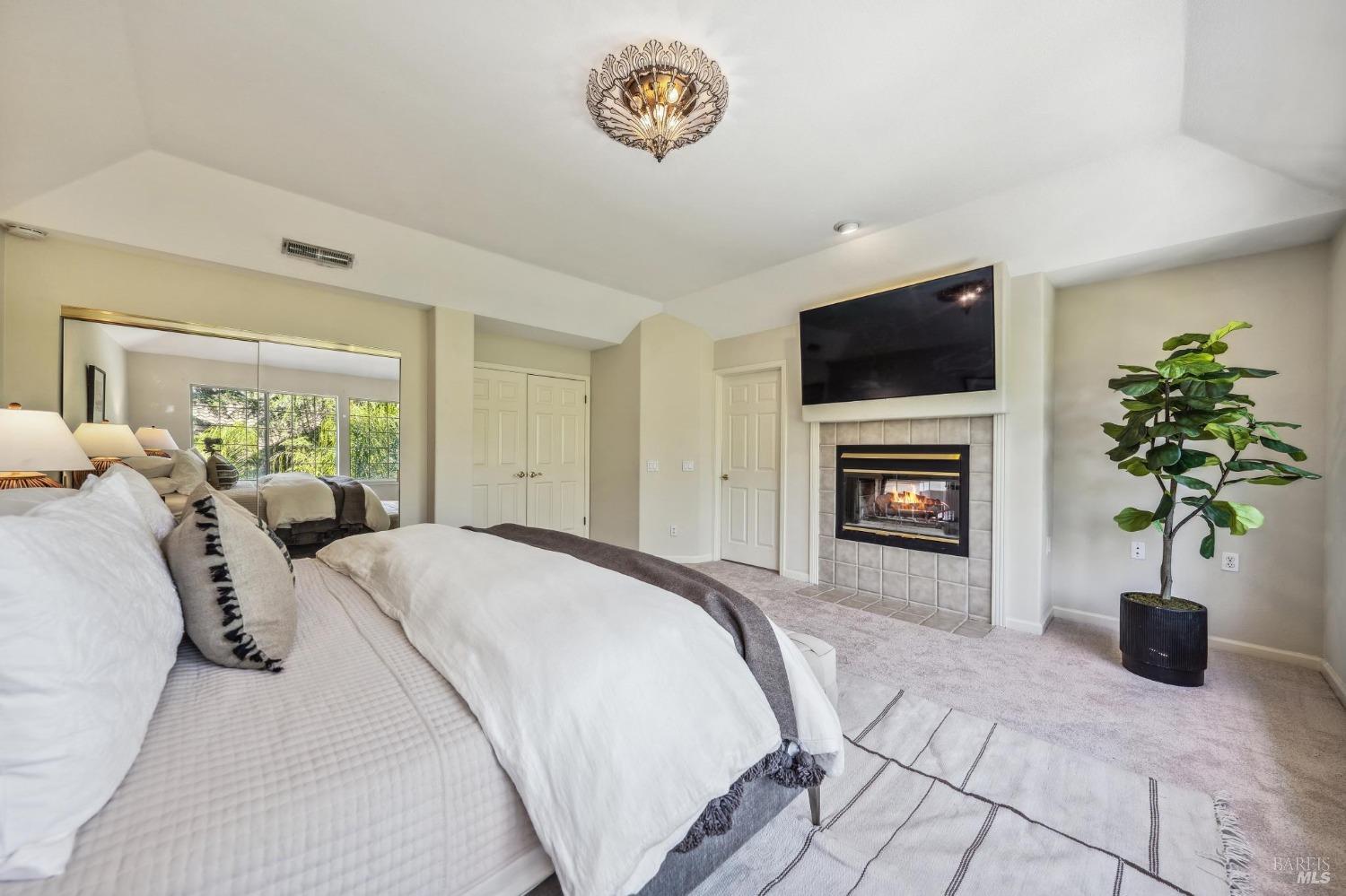 Detail Gallery Image 48 of 89 For 402 Barons Way, Petaluma,  CA 94954 - 4 Beds | 3 Baths
