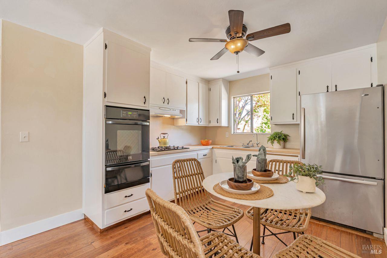 Detail Gallery Image 3 of 47 For 1021 Butler Ave, Santa Rosa,  CA 95407 - – Beds | – Baths
