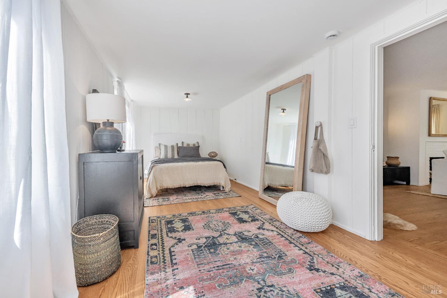 Detail Gallery Image 22 of 31 For 107 Butterfield Rd, San Anselmo,  CA 94960 - 3 Beds | 2 Baths