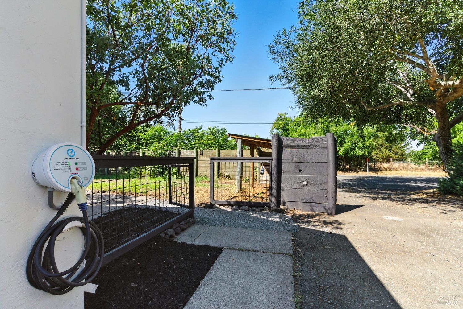 Detail Gallery Image 61 of 63 For 6750 Petaluma Hill Rd, Penngrove,  CA 94951 - 3 Beds | 2 Baths