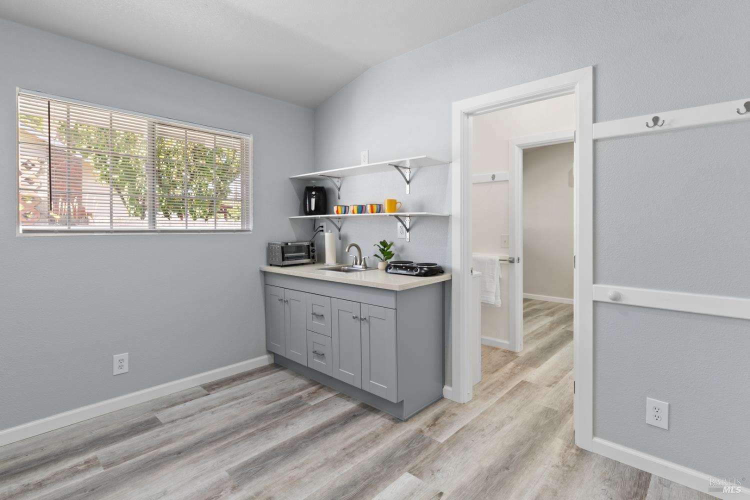 Detail Gallery Image 60 of 71 For 530 Anson Ct, Rohnert Park,  CA 94928 - 3 Beds | 2 Baths
