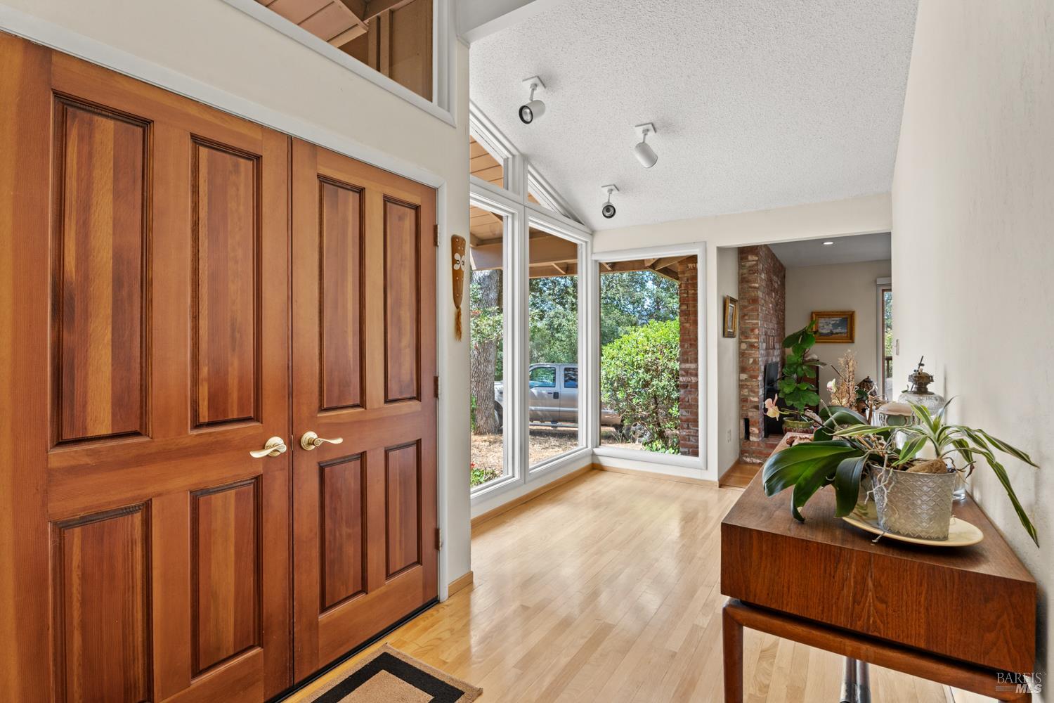 Detail Gallery Image 43 of 49 For 1500 Deerwood Dr, Ukiah,  CA 95482 - 3 Beds | 3 Baths