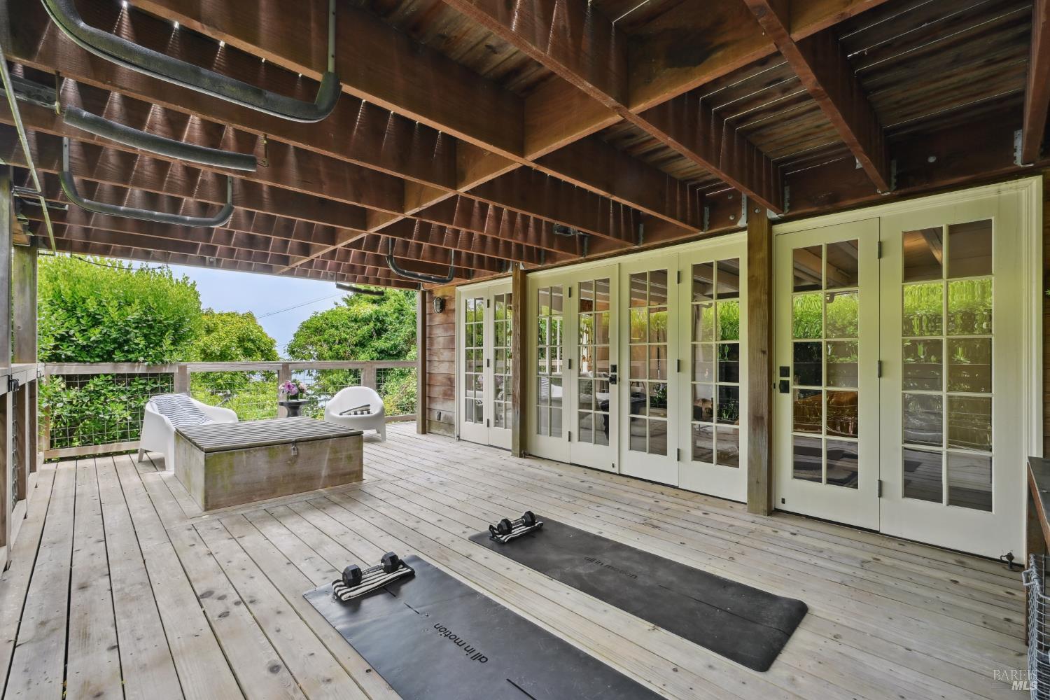 Detail Gallery Image 44 of 62 For 33 Ocean Ave, Bolinas,  CA 94924 - 3 Beds | 2/1 Baths