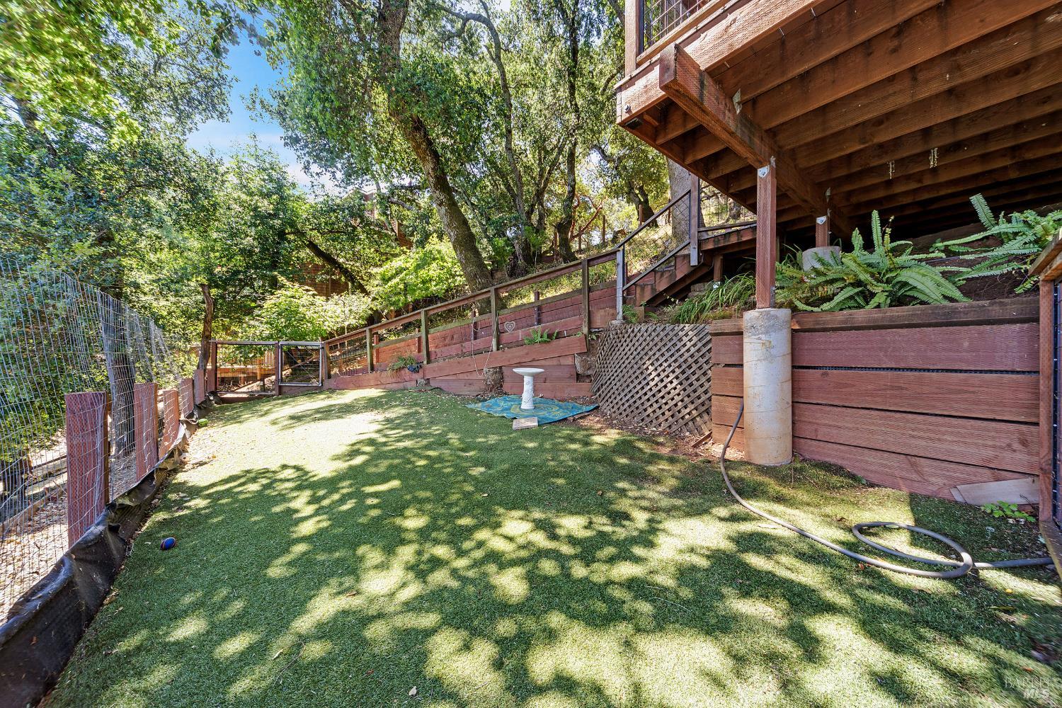 Detail Gallery Image 14 of 19 For 77 Bosque Ave, Fairfax,  CA 94930 - 1 Beds | 1/1 Baths