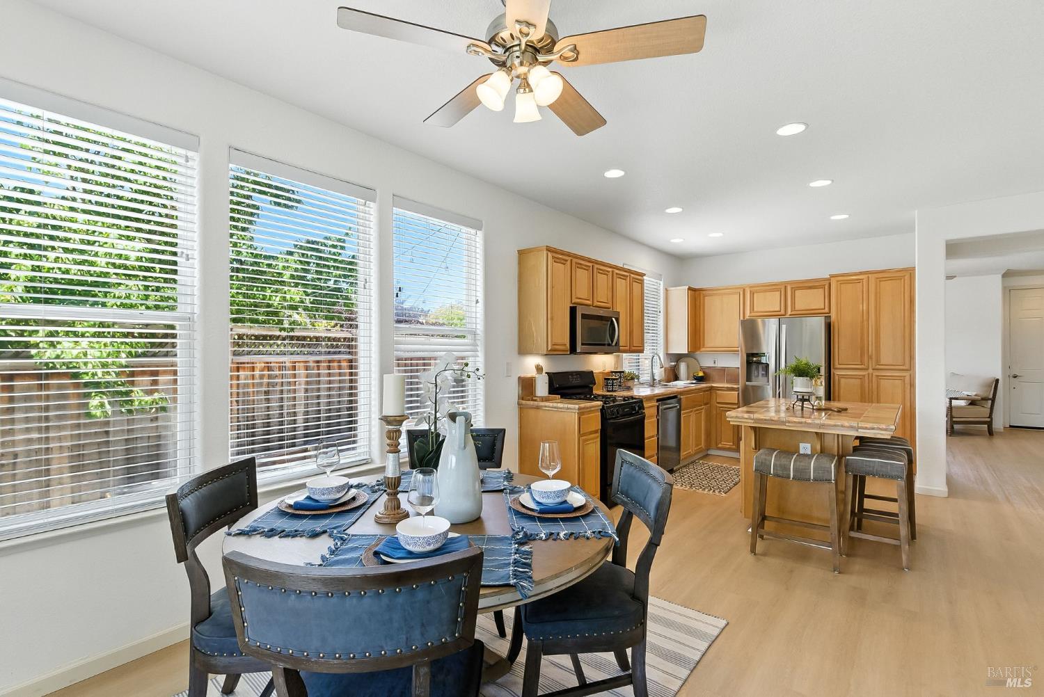 Detail Gallery Image 13 of 37 For 463 Goblet Pl, Windsor,  CA 95492 - 3 Beds | 2 Baths