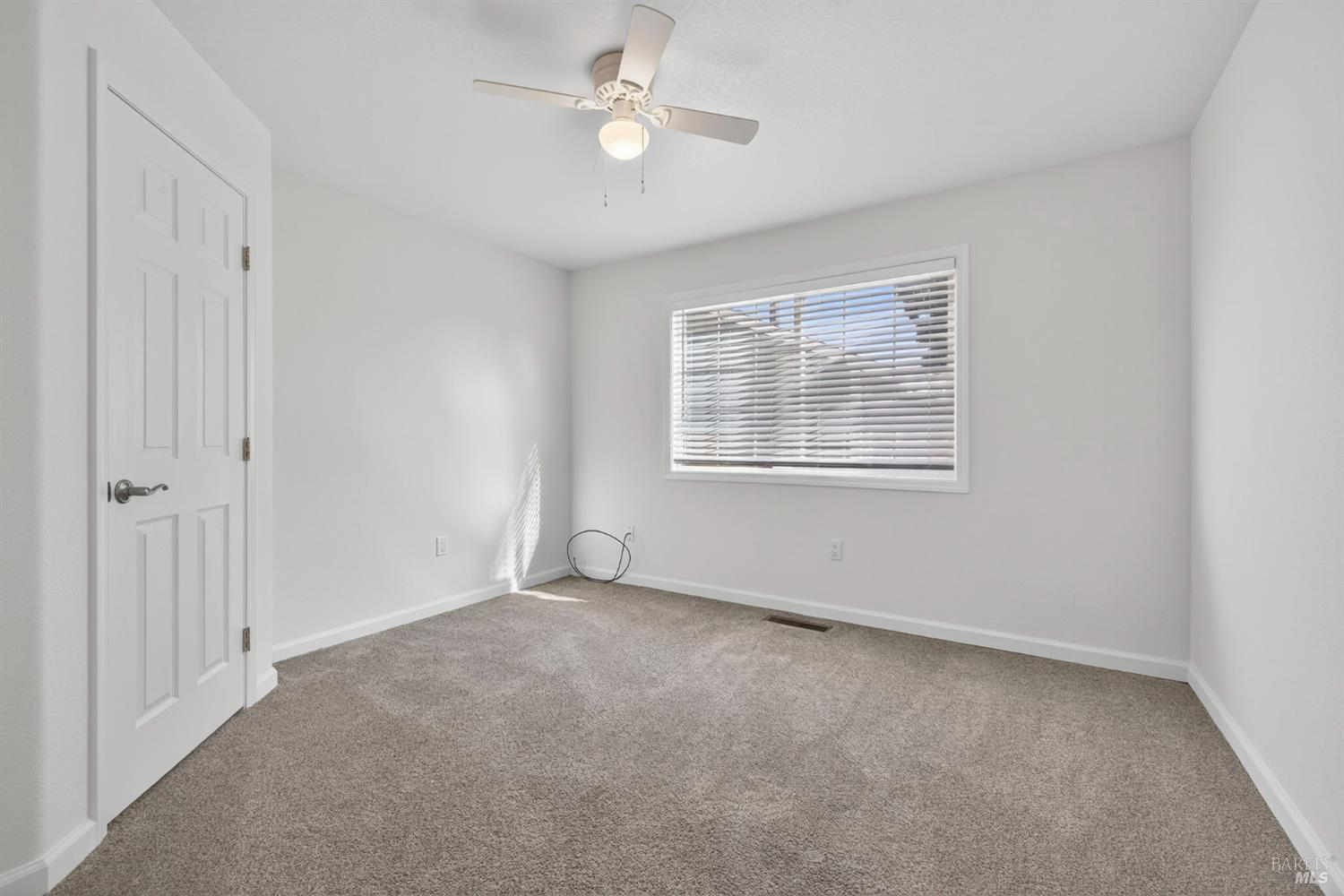 Detail Gallery Image 14 of 46 For 7134 Carillon Ct, Rohnert Park,  CA 94928 - 5 Beds | 2/1 Baths