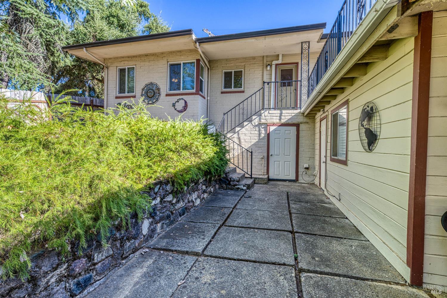 Detail Gallery Image 38 of 76 For 465 Hillcrest Dr, Lakeport,  CA 95453 - 3 Beds | 1/2 Baths