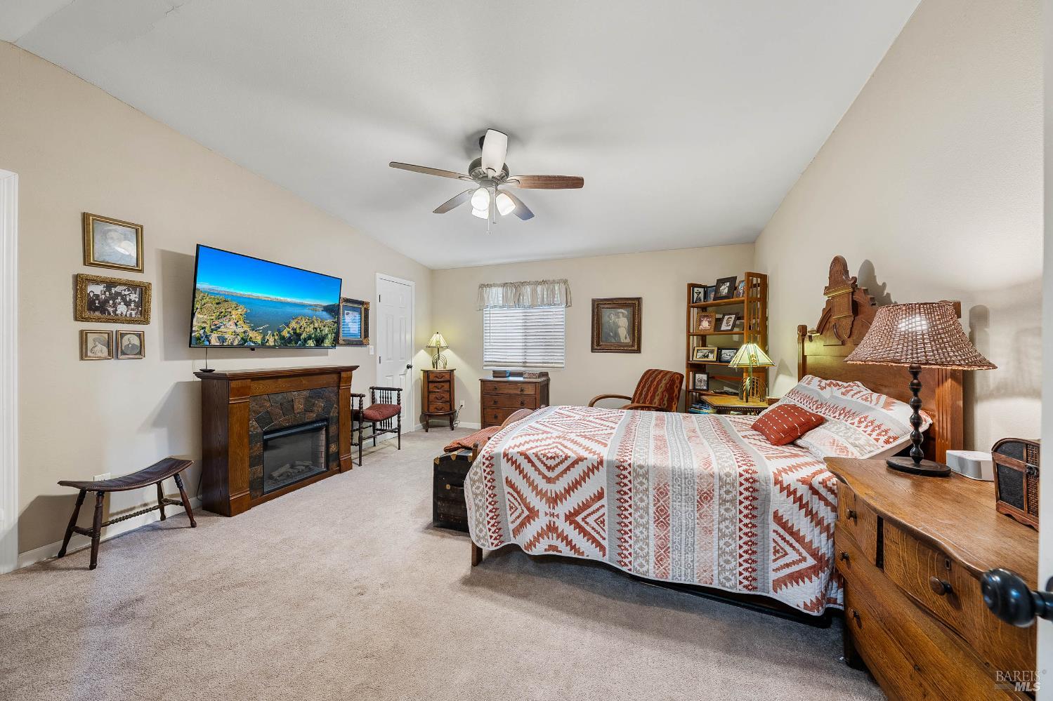 Detail Gallery Image 26 of 76 For 465 Hillcrest Dr, Lakeport,  CA 95453 - 3 Beds | 1/2 Baths