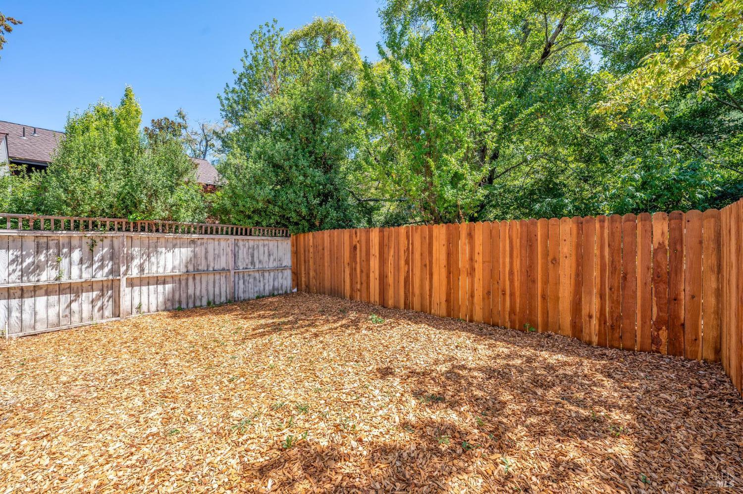 Detail Gallery Image 34 of 55 For 95 Dominga Ave, Fairfax,  CA 94930 - 2 Beds | 1 Baths