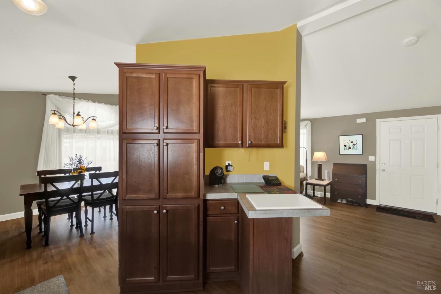 Detail Gallery Image 48 of 73 For 700 Shady Glen Ln, Vacaville,  CA 95688 - 3 Beds | 2 Baths
