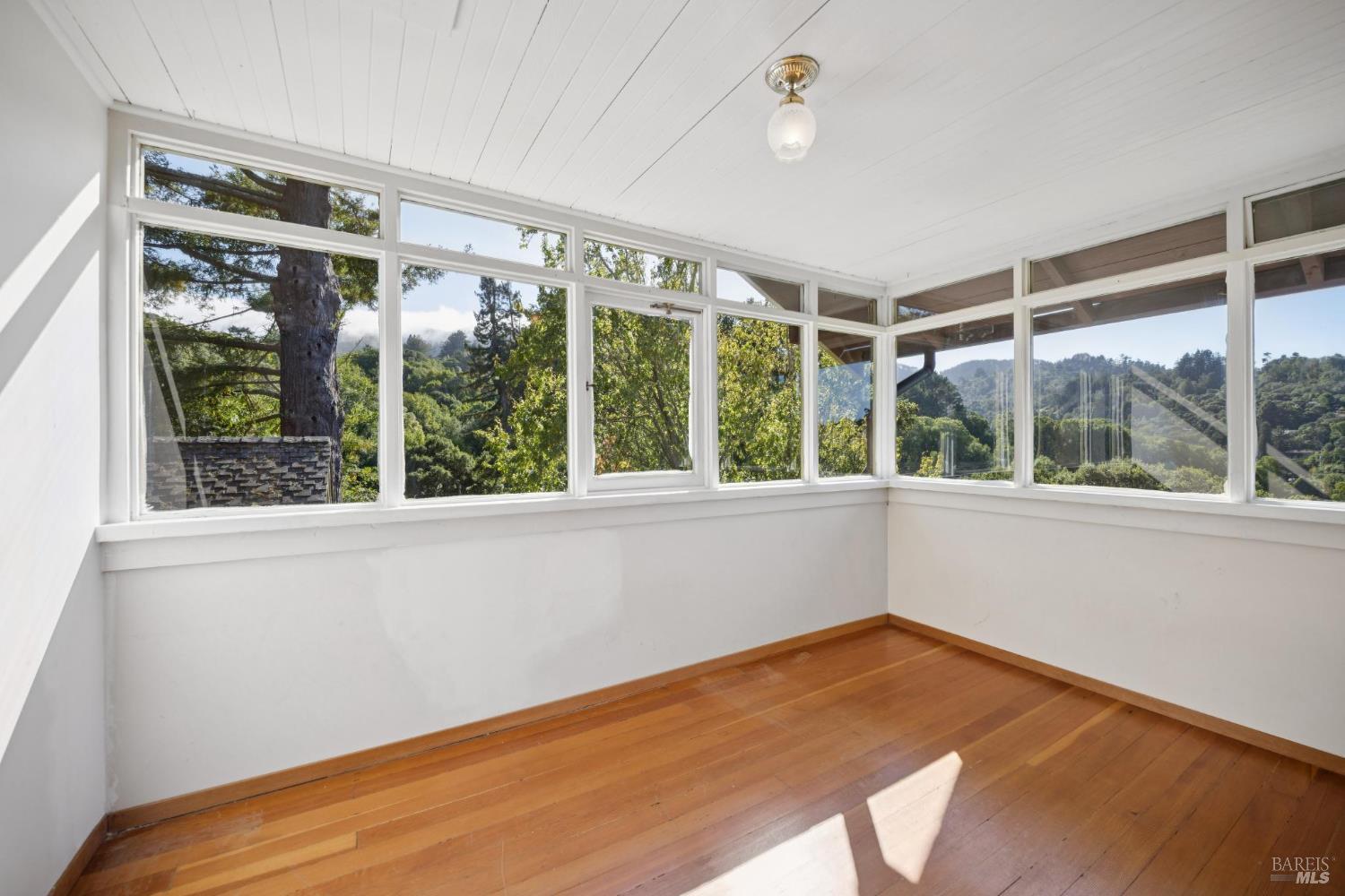 Detail Gallery Image 65 of 89 For 50 Dundee Way, Inverness,  CA 94937 - 6 Beds | 2/1 Baths