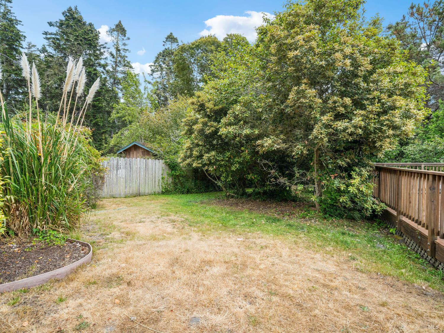 Detail Gallery Image 34 of 41 For 10392 Hills Rd, Mendocino,  CA 95460 - 2 Beds | 1 Baths