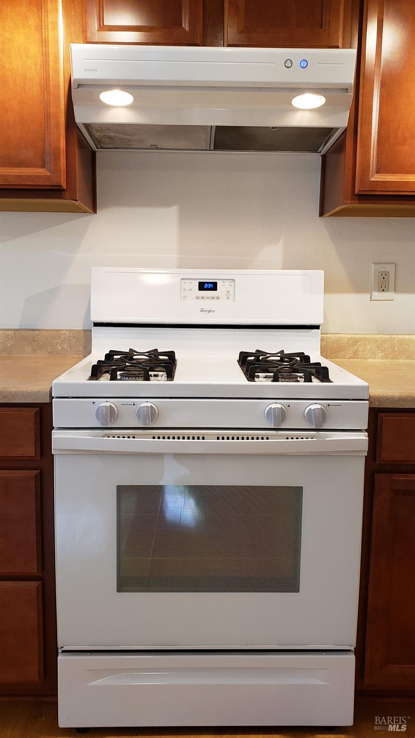 Detail Gallery Image 7 of 17 For 1153 Eggleston St, Napa,  CA 94559 - 1 Beds | 1 Baths