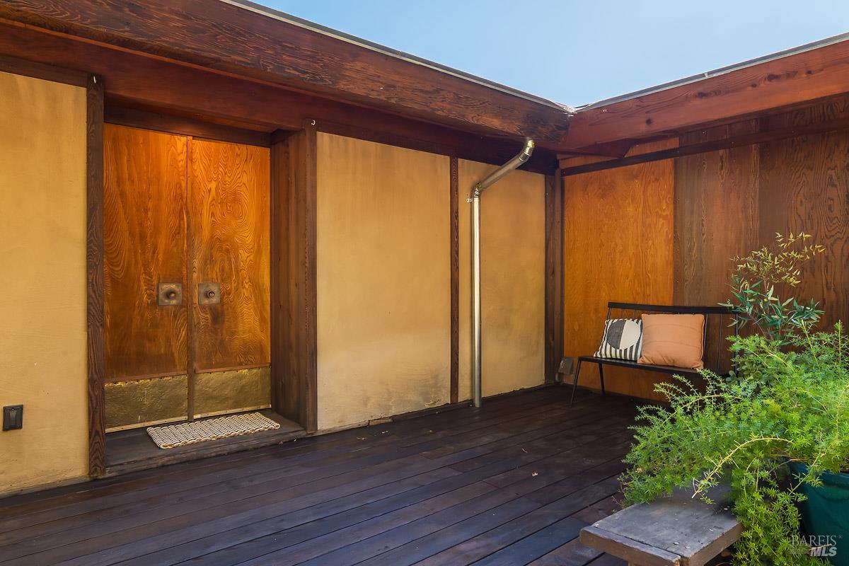 Detail Gallery Image 30 of 52 For 12 Indian Rd, San Rafael,  CA 94903 - 3 Beds | 1 Baths