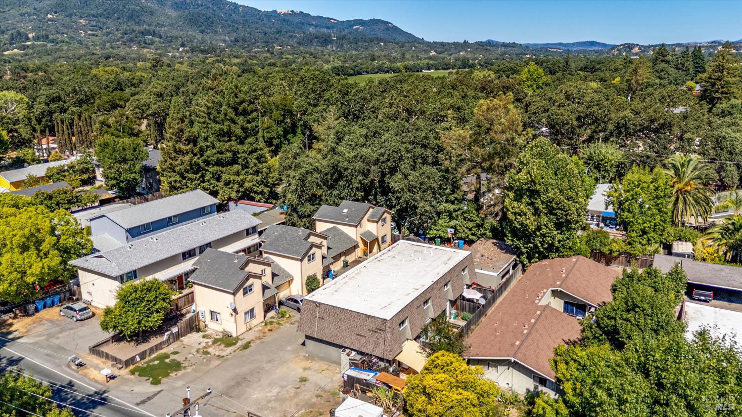 Detail Gallery Image 55 of 69 For 133 W Agua Caliente Rd, Sonoma,  CA 95476 - – Beds | – Baths