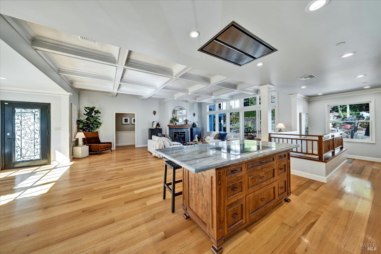 Detail Gallery Image 17 of 55 For 265 Crescent Rd, San Anselmo,  CA 94960 - 3 Beds | 3 Baths