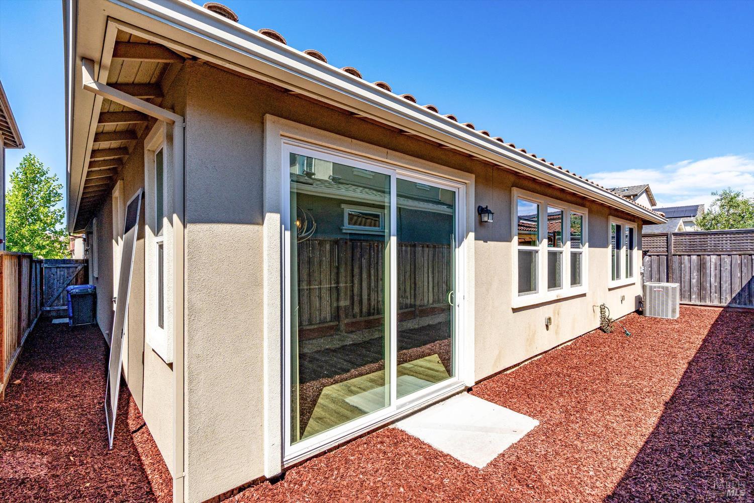 Detail Gallery Image 40 of 45 For 5646 Kameron Pl, Rohnert Park,  CA 94928 - 3 Beds | 2/1 Baths