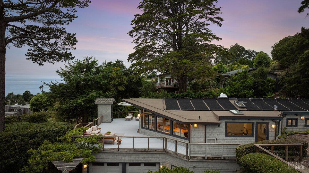 Detail Gallery Image 67 of 99 For 125 Laurel Ave, Stinson Beach,  CA 94970 - 3 Beds | 3 Baths