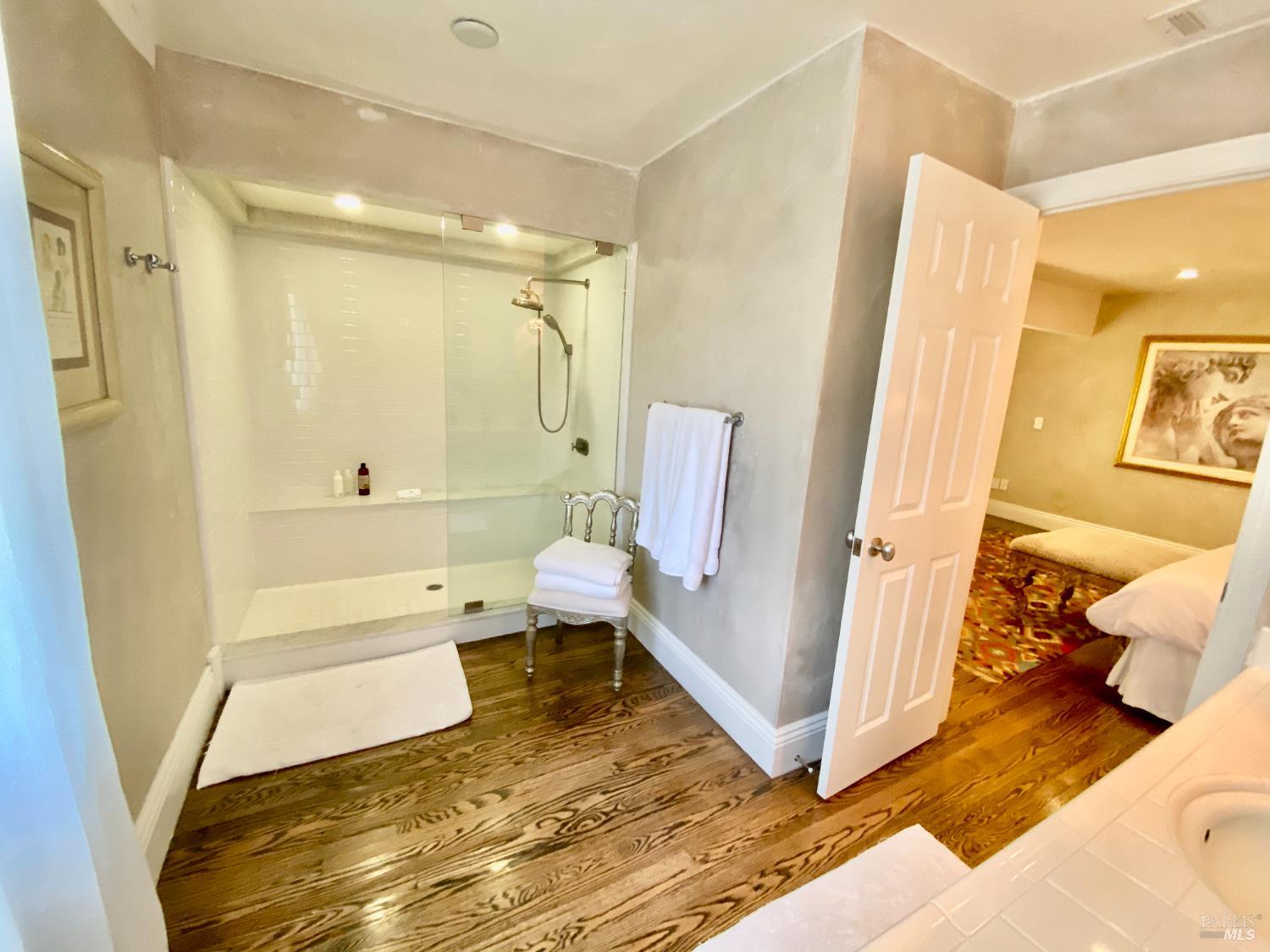Detail Gallery Image 21 of 81 For 3594 Silverado Trl, Saint Helena,  CA 94574 - 5 Beds | 5/1 Baths