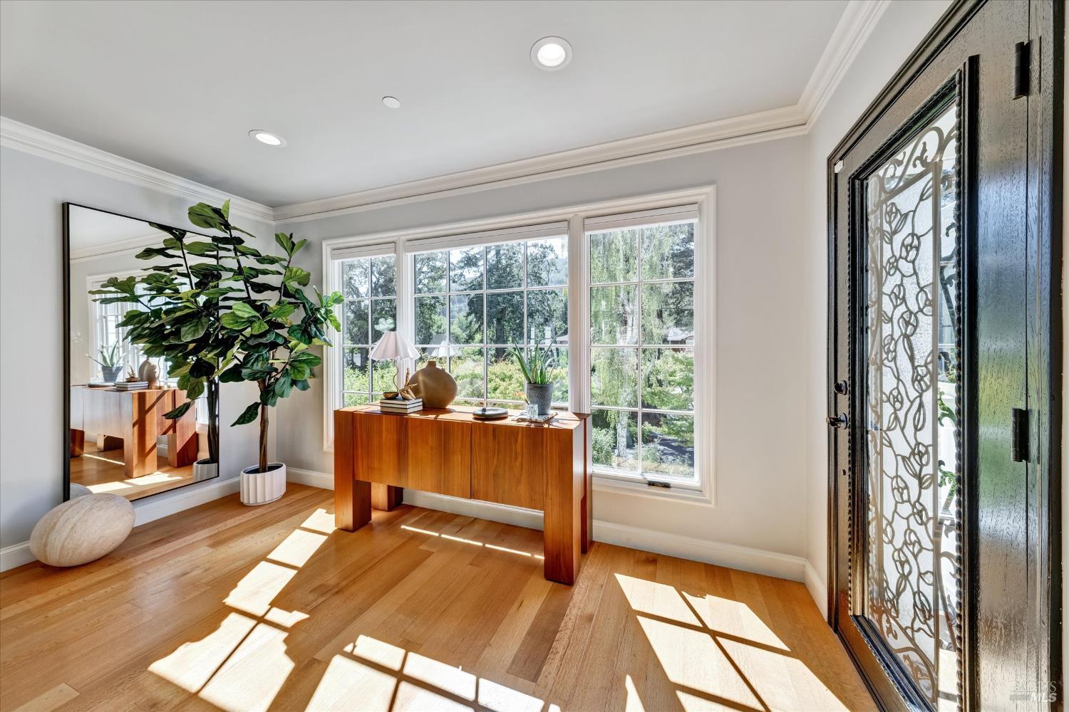 Detail Gallery Image 8 of 55 For 265 Crescent Rd, San Anselmo,  CA 94960 - 3 Beds | 3 Baths