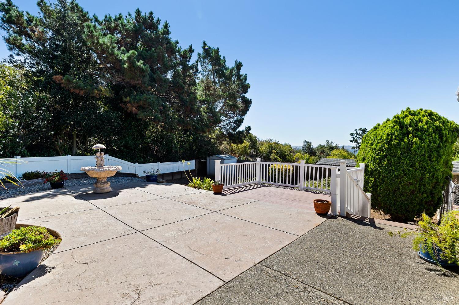 Detail Gallery Image 38 of 58 For 132 Chelsea Hills Dr, Benicia,  CA 94510 - 3 Beds | 2 Baths